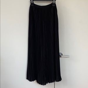 French Connection black skirt